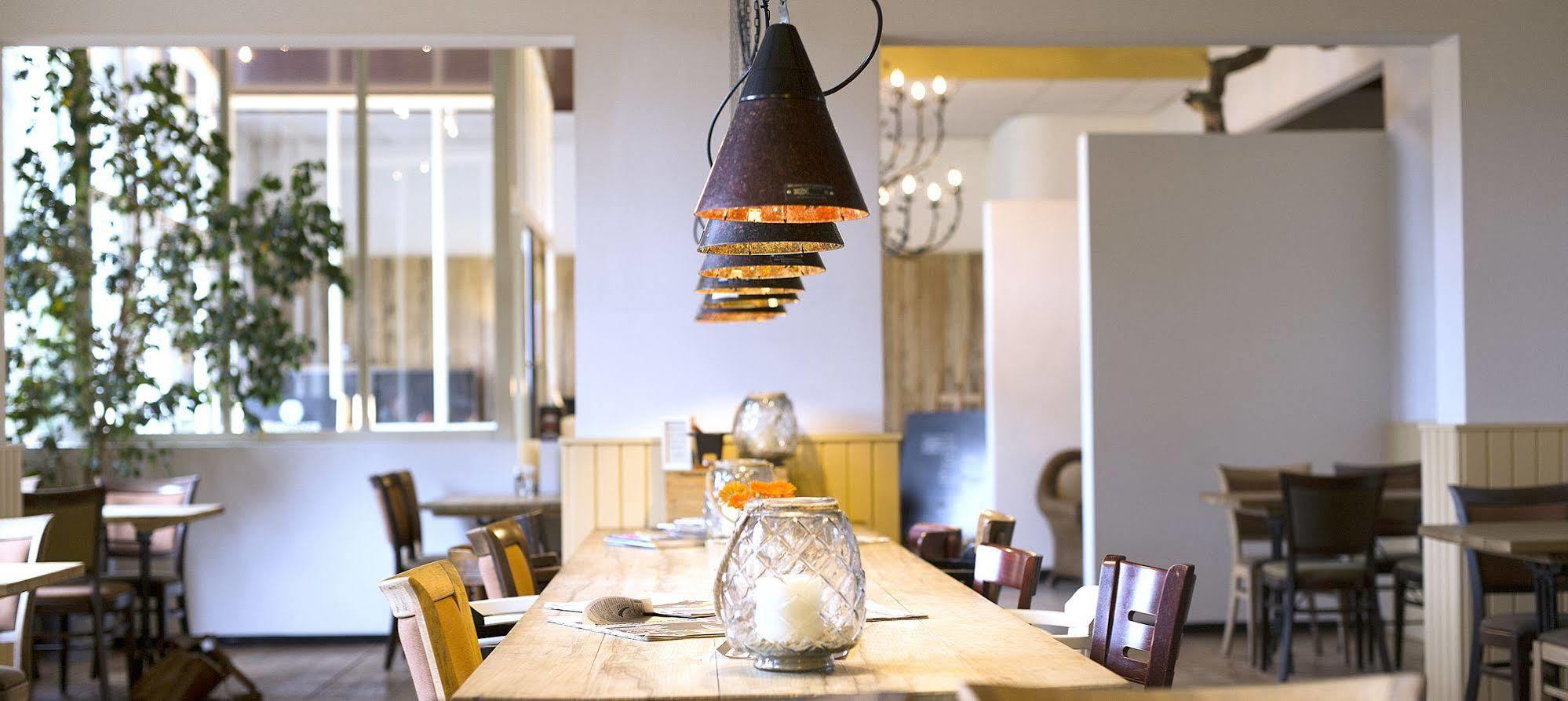 Hotel Restaurant 'De Oorsprong' Сінт Ніколасга Екстер'єр фото